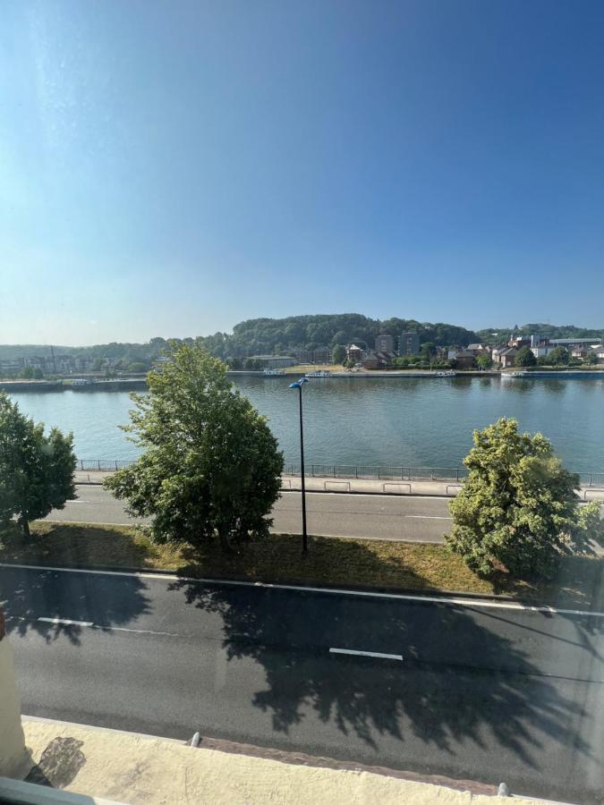 Riverbank Guest House Namur Exteriér fotografie